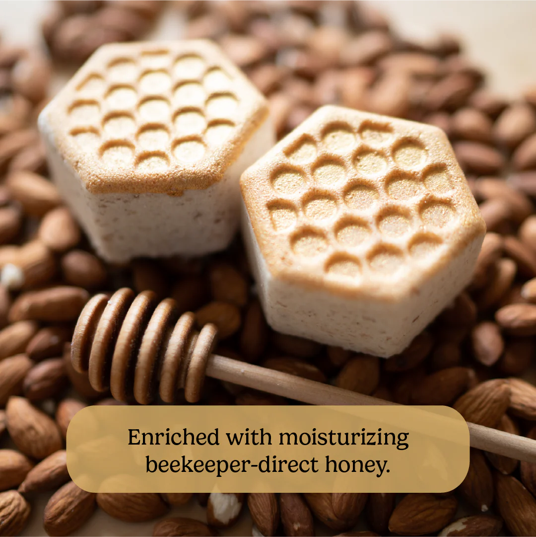 Moisturizing Bath Bomb, Sweet Honey Almond