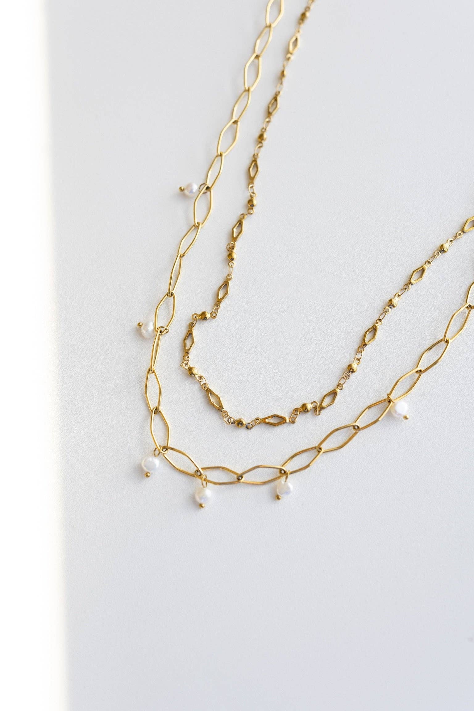 Loreal Layered Pearl Necklace(1)