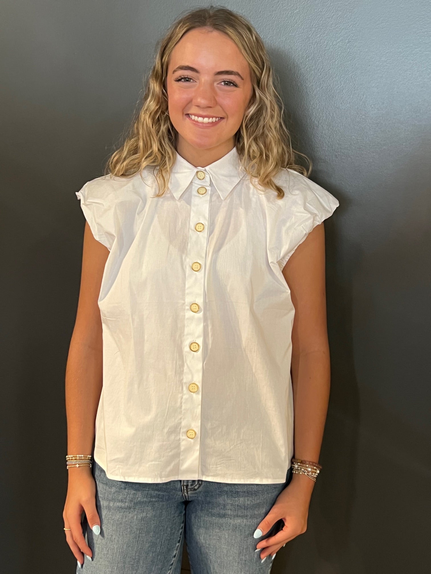 Solid Poplin Bubble Slv Button Top White