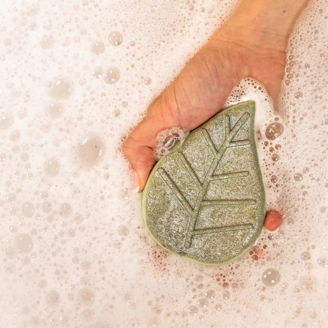 Moisturizing Bath Bomb, Vanilla and Sage
