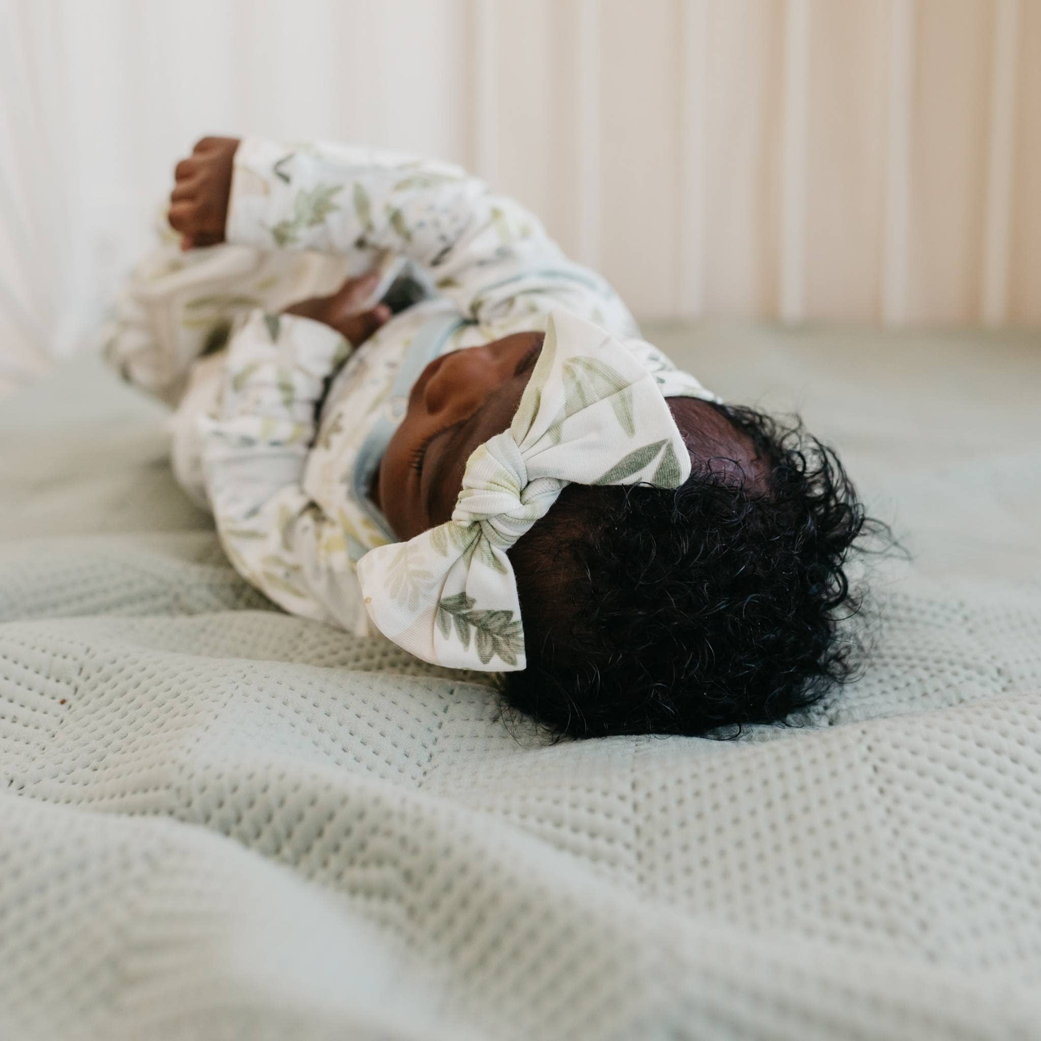 Newborn Knotted Gown - Rex