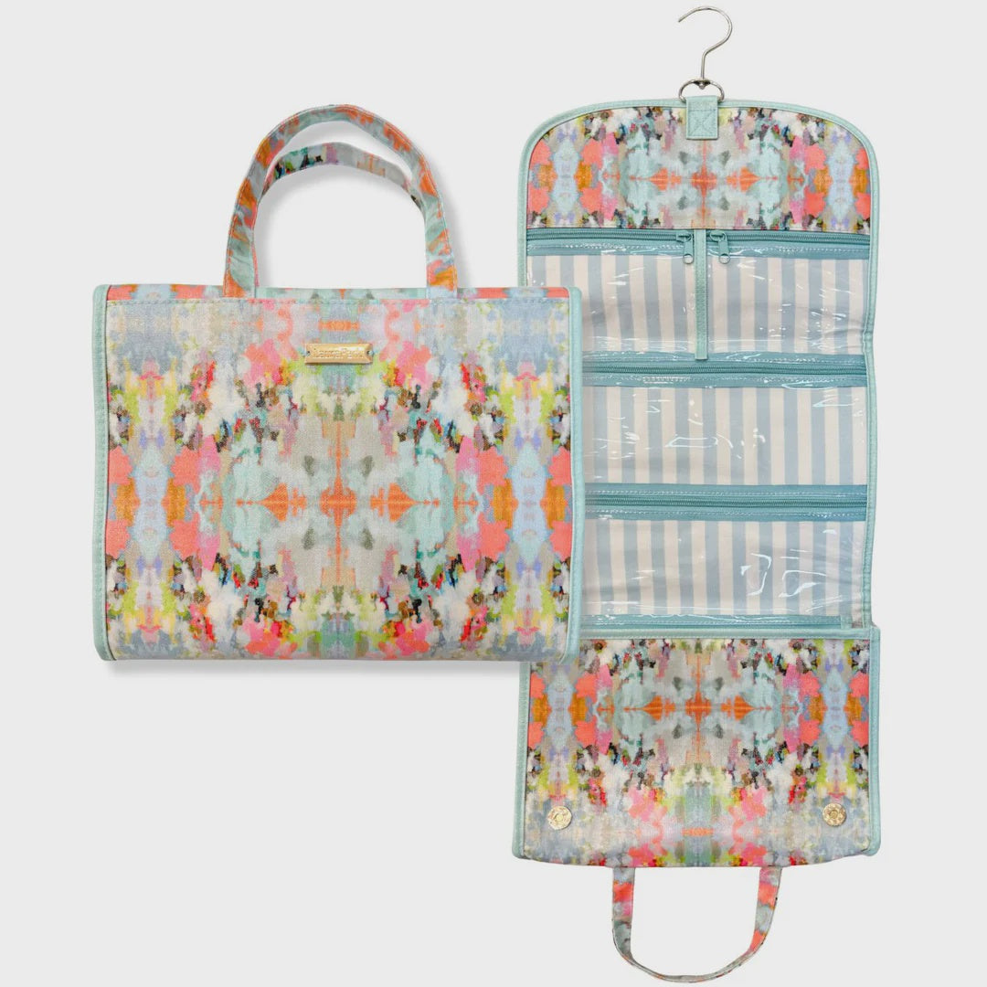 Brooks Avenue Hanging Travel Case